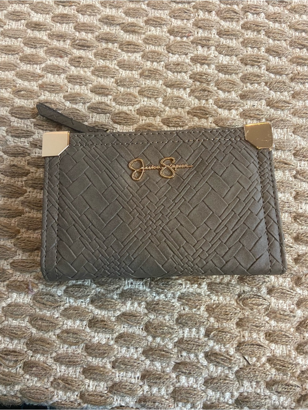 Jessica Simpson Gray Woven Zip Card Case with Gold Accents
